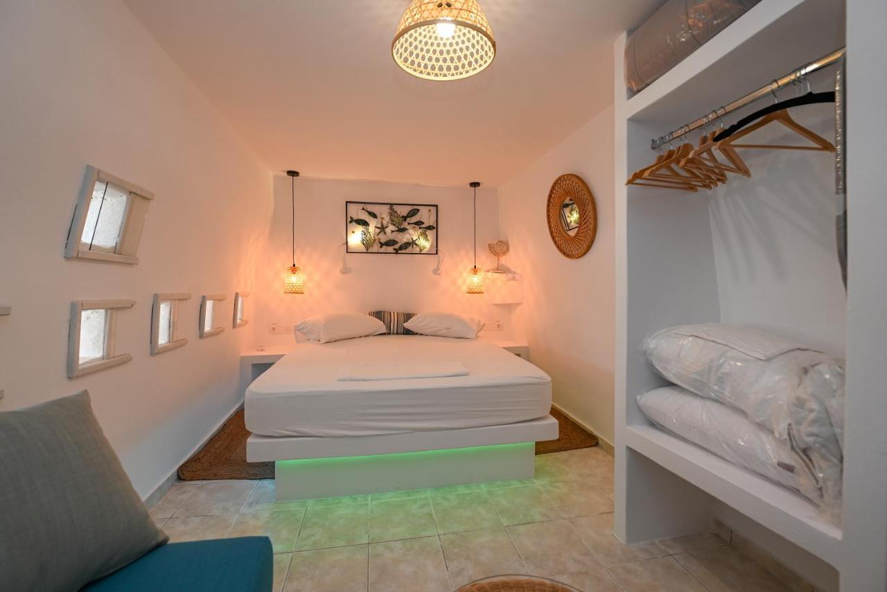 Kleris Apartments 8 Tínos 外观 照片